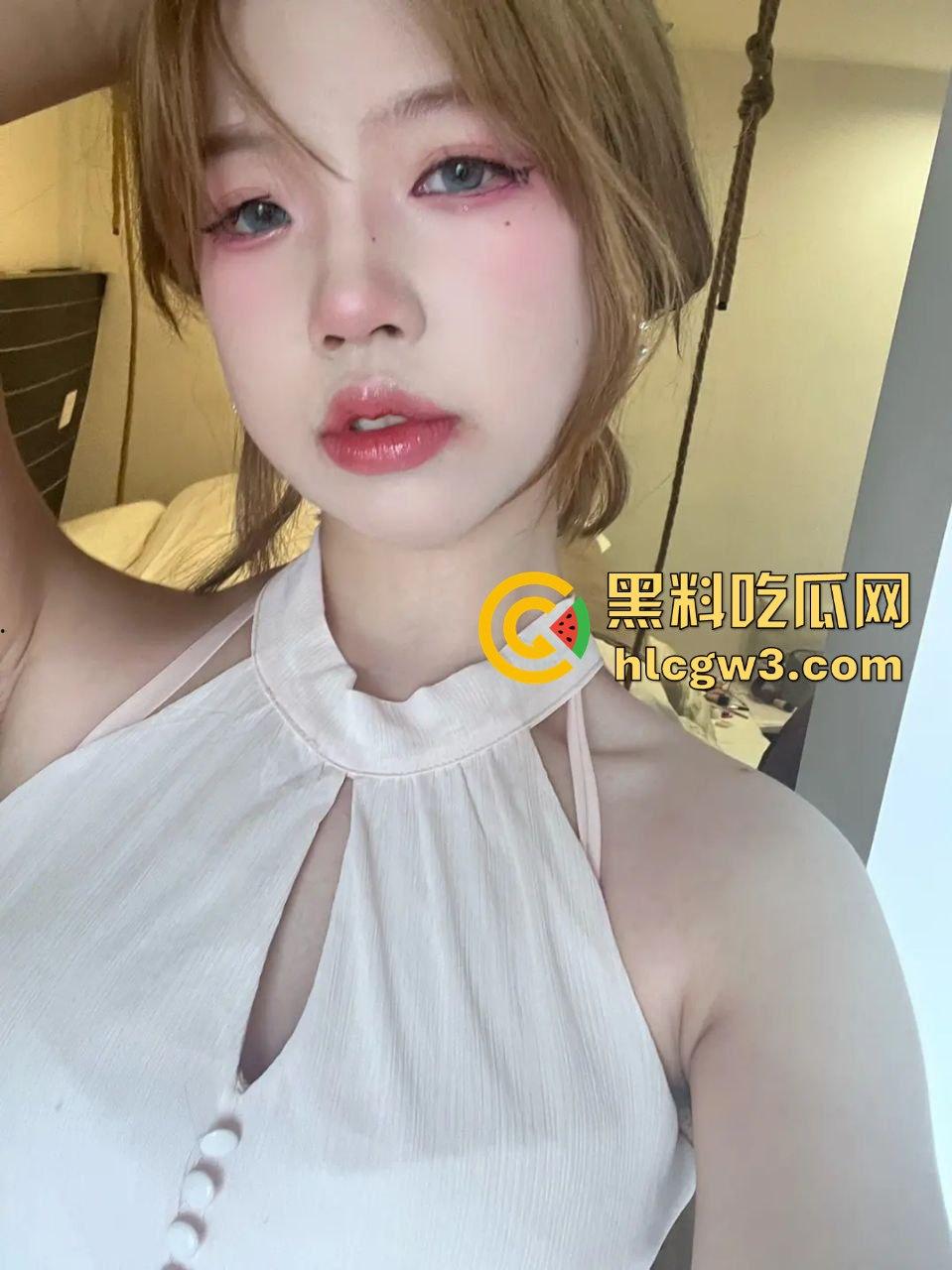 推特反差母狗【钰子】退圈 找到有钱大哥当干爹，从互联网鸡变成干女儿，夜夜换新姿势伺候骚劲不减！-10