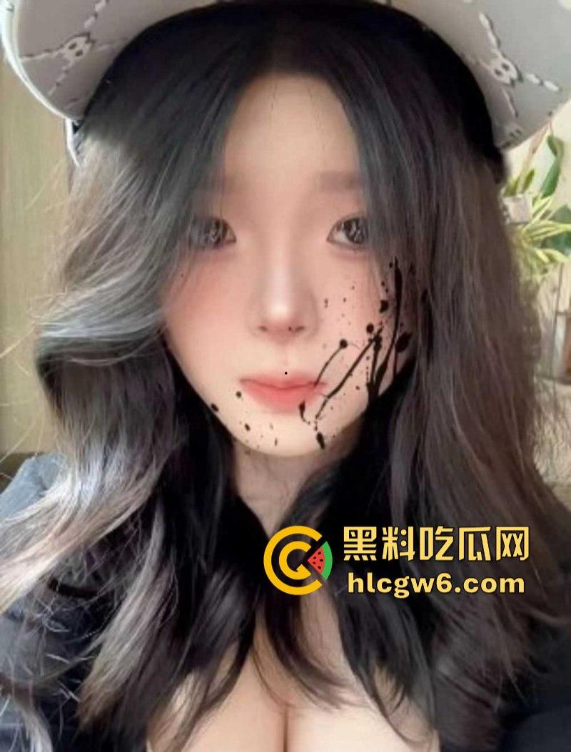 山东童颜巨奶学妹【周梦然】为还裸贷 线上1v1裸聊展示吊钟大奶 被人扒出真实身份后紧急隐身-2