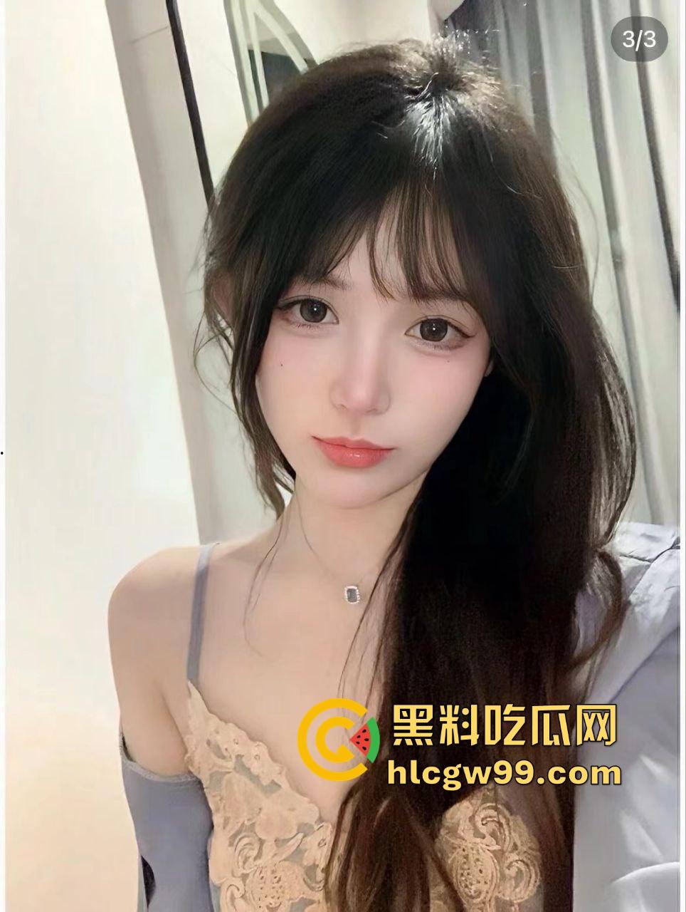 QQ飞车极品女主播再现乔碧萝，美颜下的『幼宠』现实颁奖现原型，美颜下隐藏肥头大耳认不出！-1