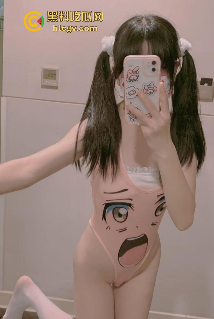 青岛白白嫩嫩的萝莉【夏菜菜】身材大曝光！萝莉控的顶级福利，粉嫩可爱又惹火！-2