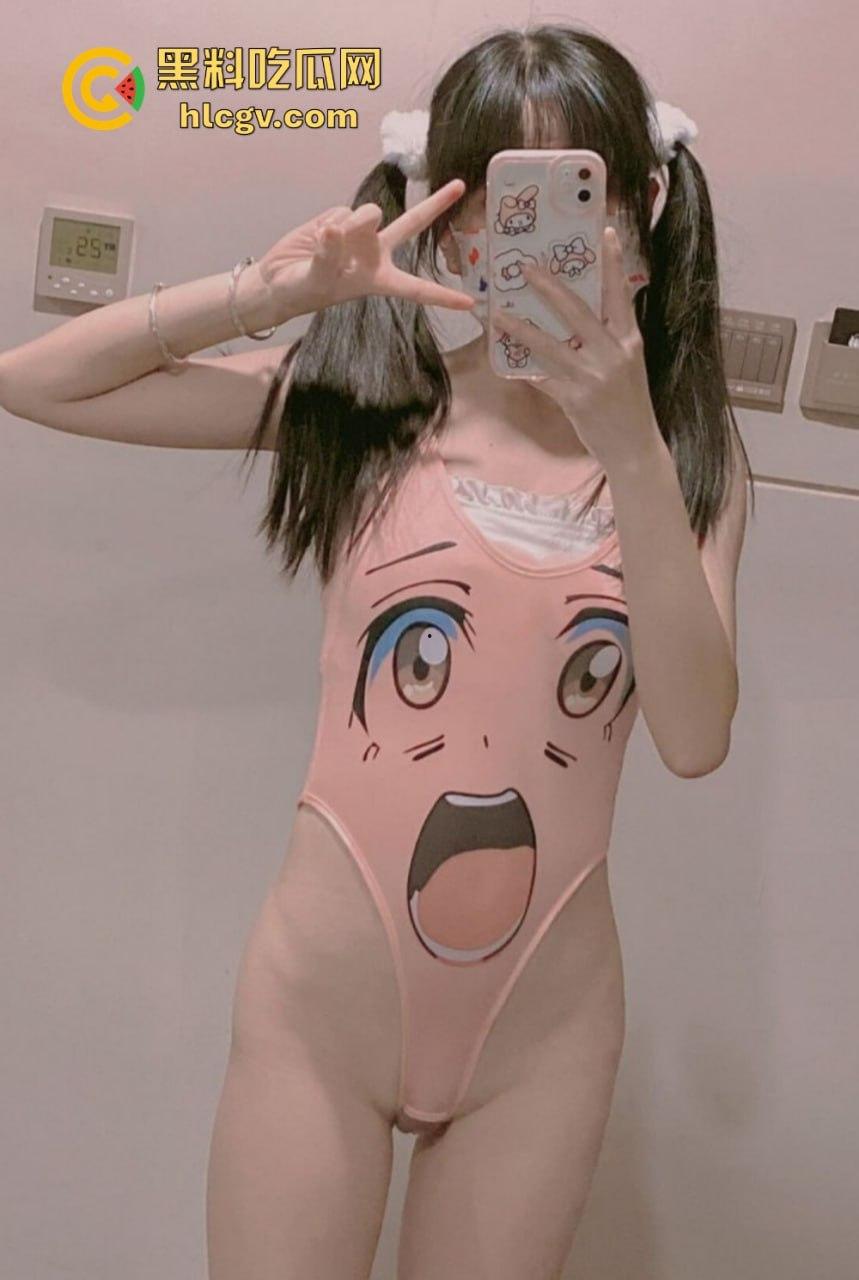 青岛白白嫩嫩的萝莉【夏菜菜】身材大曝光！萝莉控的顶级福利，粉嫩可爱又惹火！-29