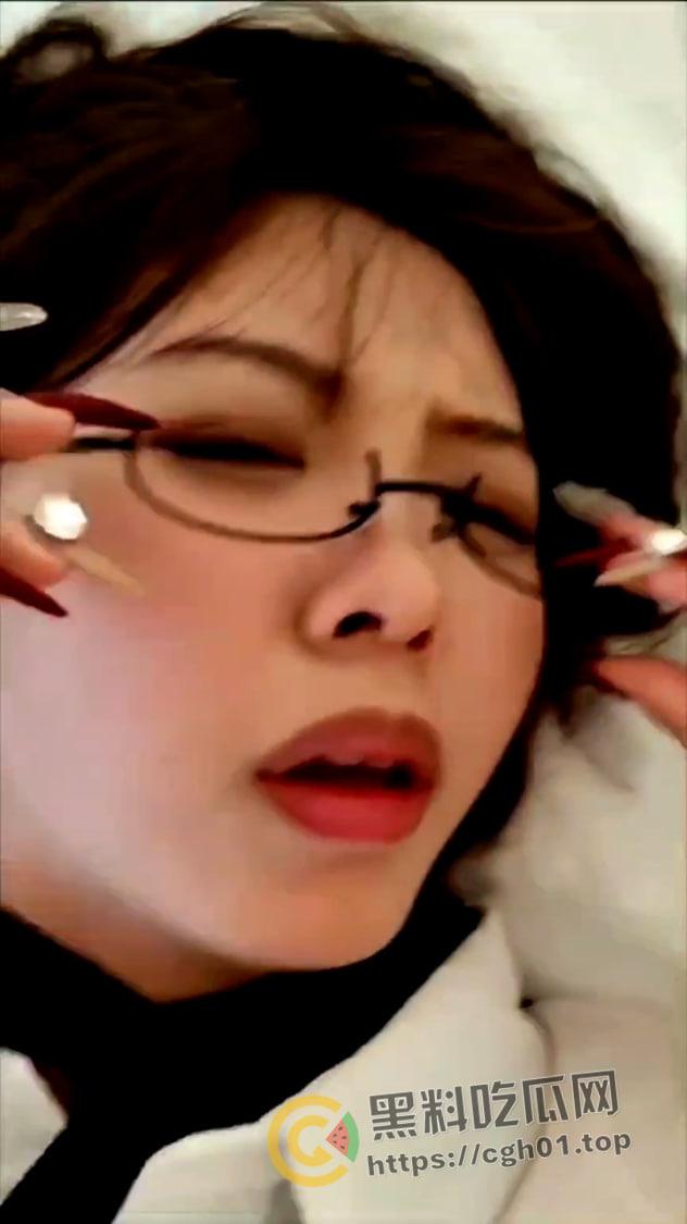 重磅流出!超高颜值学妹被暴力调教 黑丝足交 4p爆操 欲仙欲死的肉便器-19