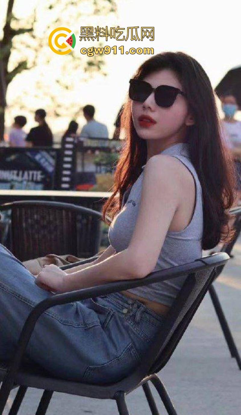 中国地质大学篮球拉拉队长【李怀楠】性爱视频曝光,御姐女神深喉口爆,花式做爱技巧娴熟,画面香艳火辣!-3