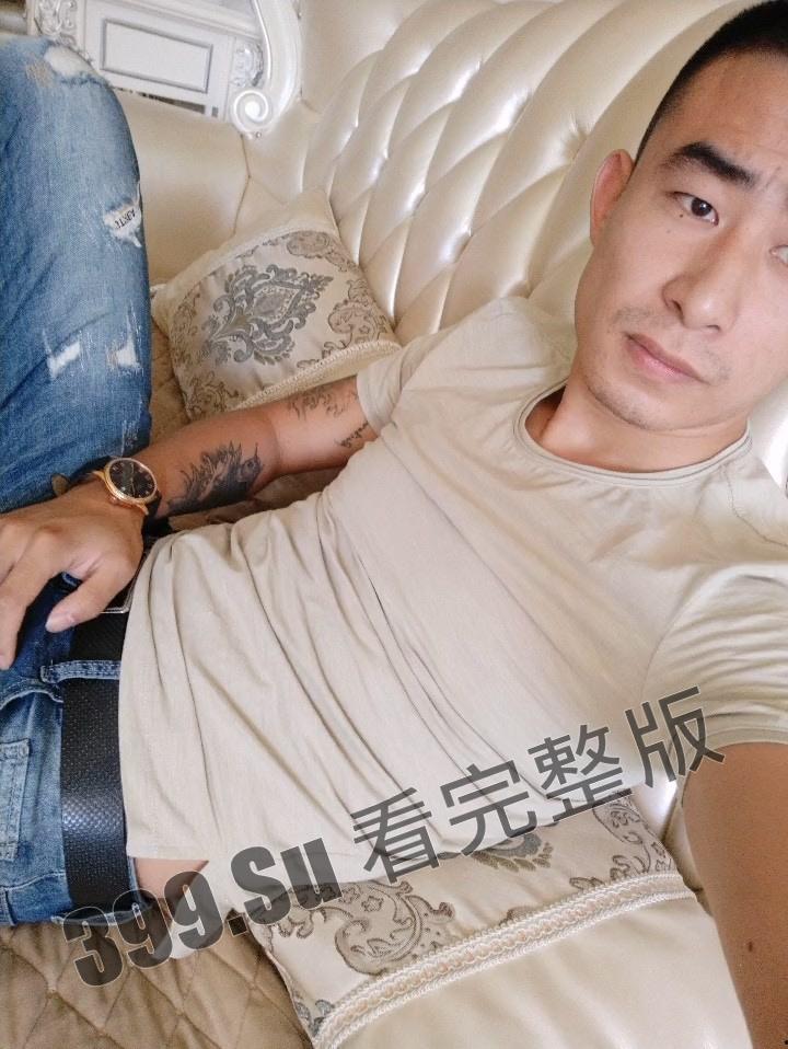 湖南岳阳高速事件 女子跪地脱光带狗链拍摄 SM 视频！路人狂追几里协助交警拦截 独家 SM 视频曝光！-3