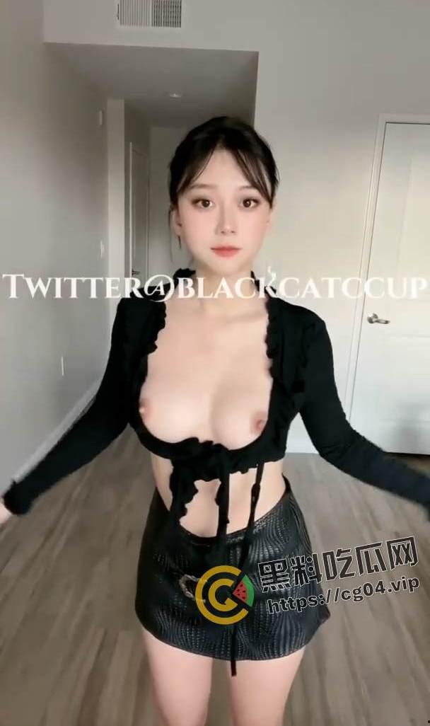 推特福利姬 白嫩美少女#blackcatccup  抖音风 裸舞 自慰 反差婊定制私拍大合集-6