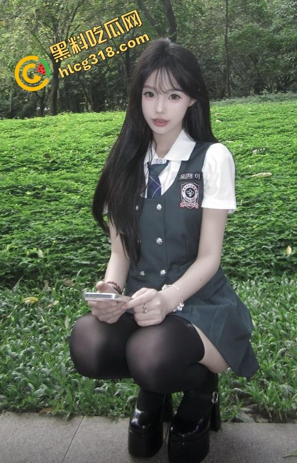 抖音63w粉丝的『妹妹早上好』纯欲天花板实拍性爱视频流出,白嫩小穴被暴力爆操!-4