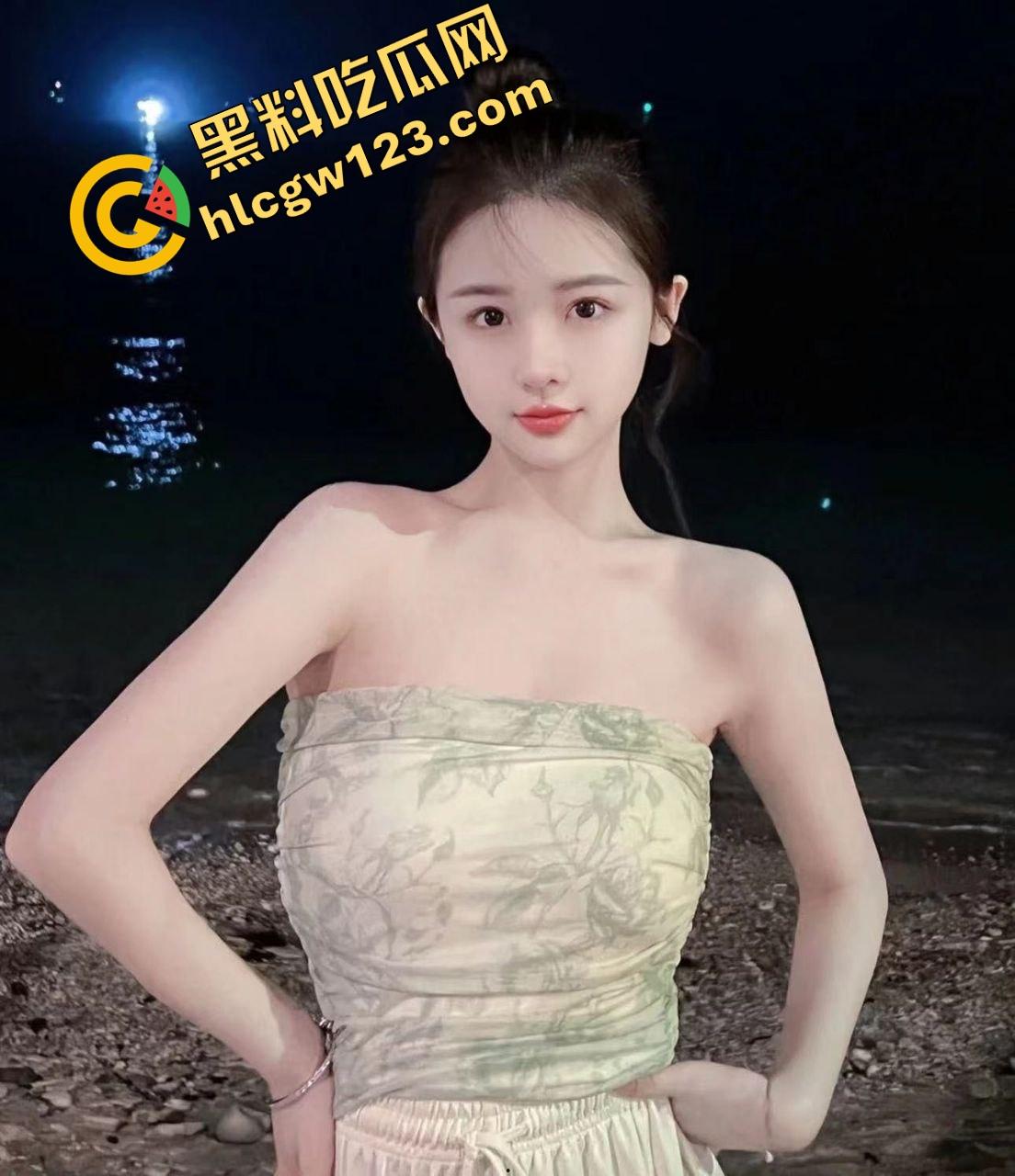 爱的有多深打得就有多狠，女的骑在男的身上连扇带踹，这会怎么没人说家暴了？龟男的痛谁替他说一句？-4