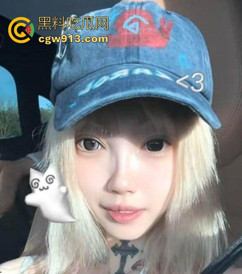 极品性感少女【胡美玲】性爱视频泄漏，超级嫩妹被男友按头深喉口爆，滴蜡调教后猛烈后入，极其淫荡！-1