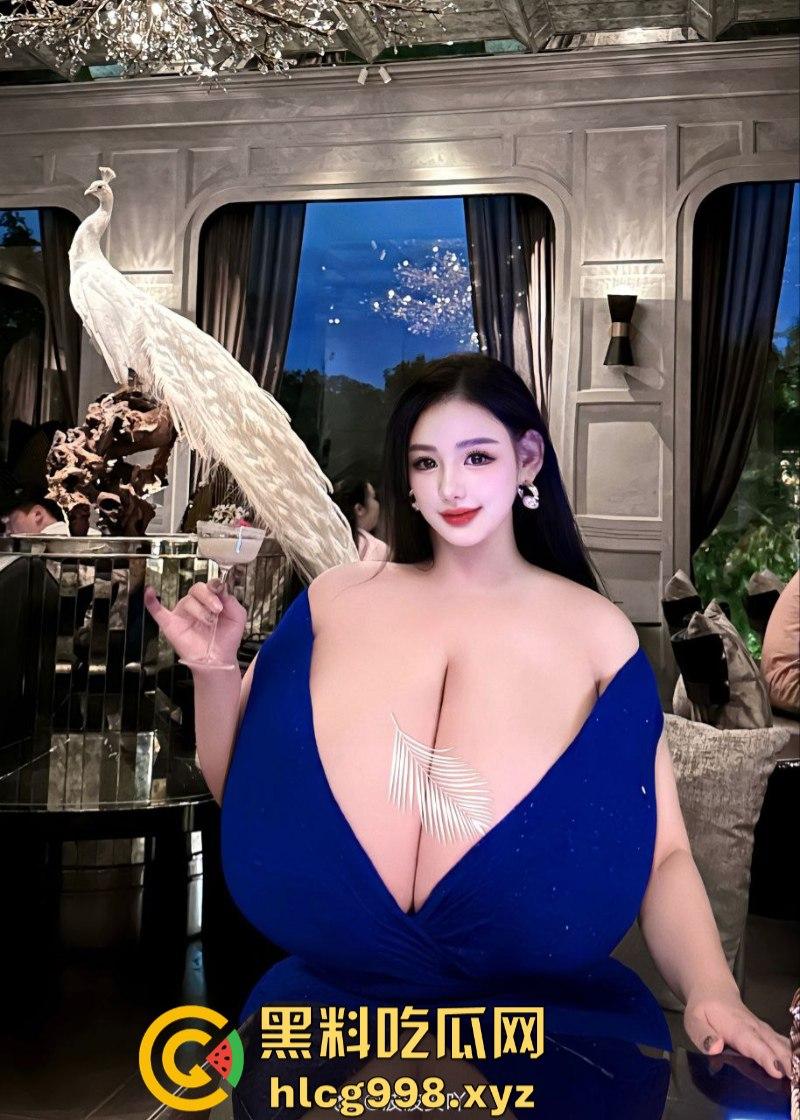 全屏都是奶！微密圈【波波安吖】巨乳女王豪乳横扫屏幕前的你-4