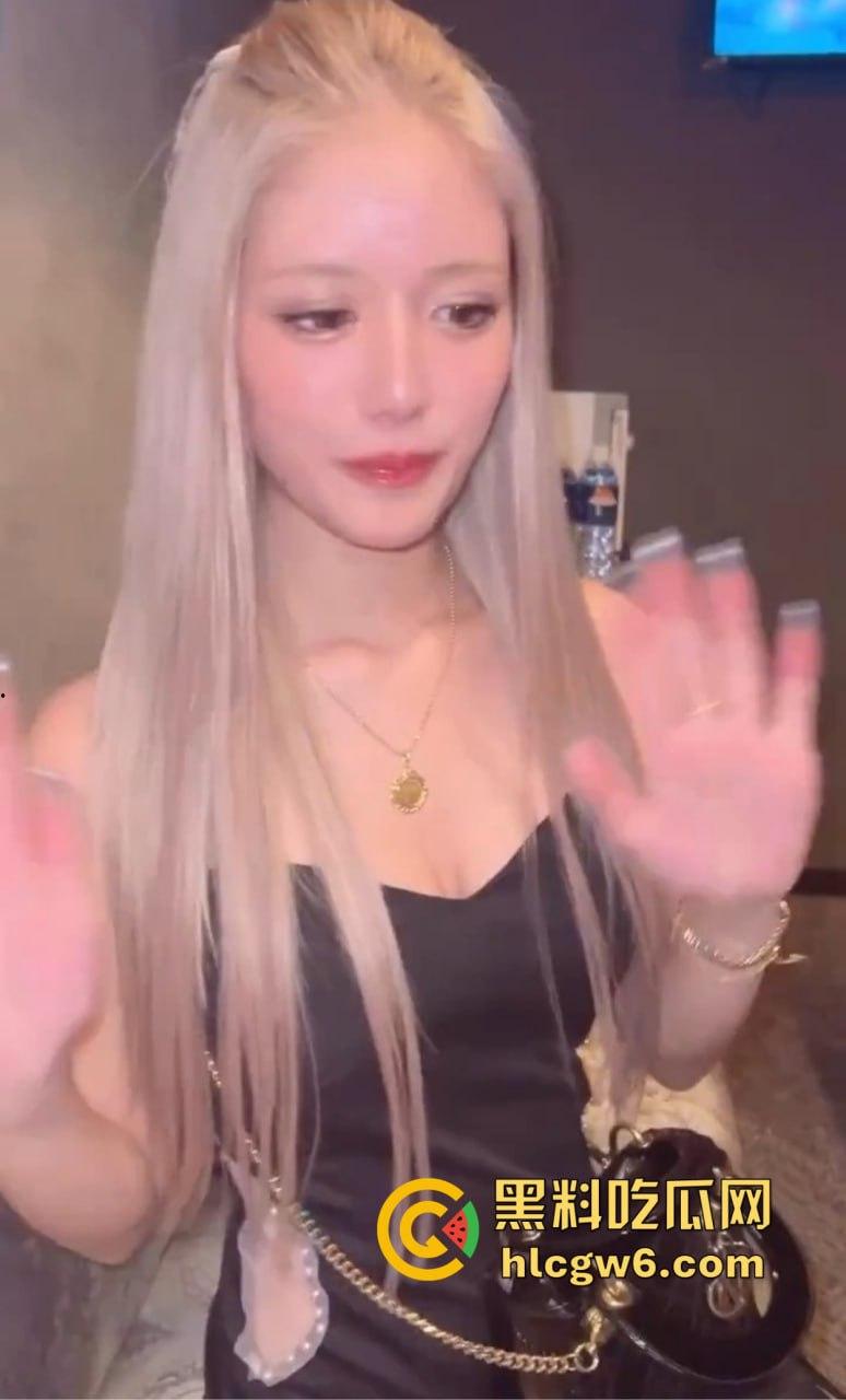 曼谷红浪漫KTV震撼开场，扶手女颜值身材吊打国内选手，青云志还靠谁扶？兄弟们咱们一起去泰国撒币去！-7