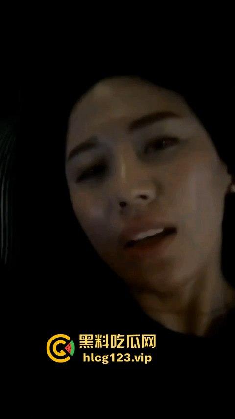 夜店里喝多的骚货嚷着想被操，带回酒店干到喷水，换着渔网再来一发操到清醒！-6