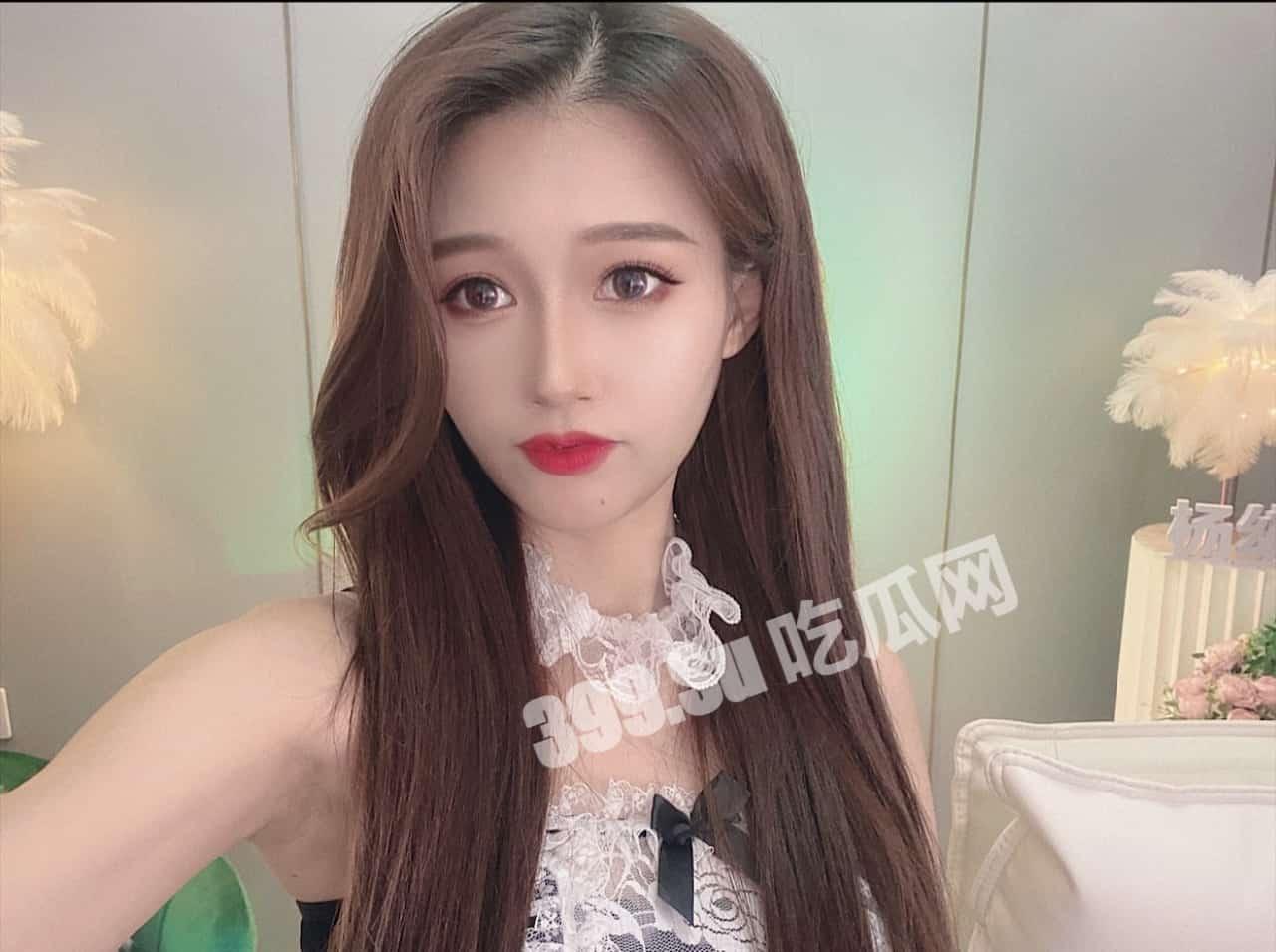 斗鱼 杨冉莹 土豪福利订制和1对1流出-6