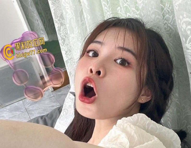 湖南农大研究生【张伊林】惊爆反差！清纯学姐变SM母狗，捆绑口球啪啪私拍泄露 !-5