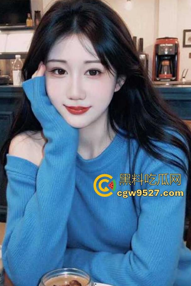 我的淫荡母狗嫂子，趁着哥哥沾赌欠债跑路，勾引我天台刺激做爱，爆操寂寞难耐的嫂子，高潮一次接一次！-3