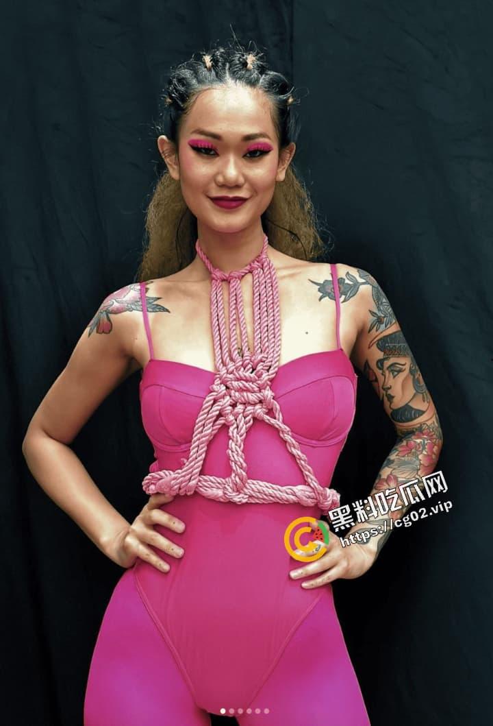 31岁港女舞蹈导师 江宝莹 携带‘液体大麻’入境鹿儿岛被捕！被网友起底 咸湿发骚影片 只不过是个沉迷毒品的骚货-4