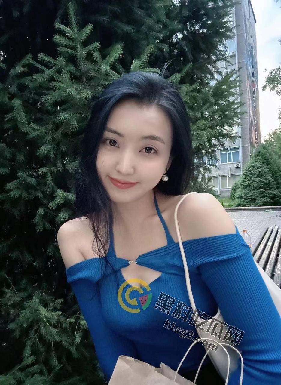 广州野马司机疯狂撞击骑电动车超正小姐姐，现场目击者震惊：简直不可思议！-6