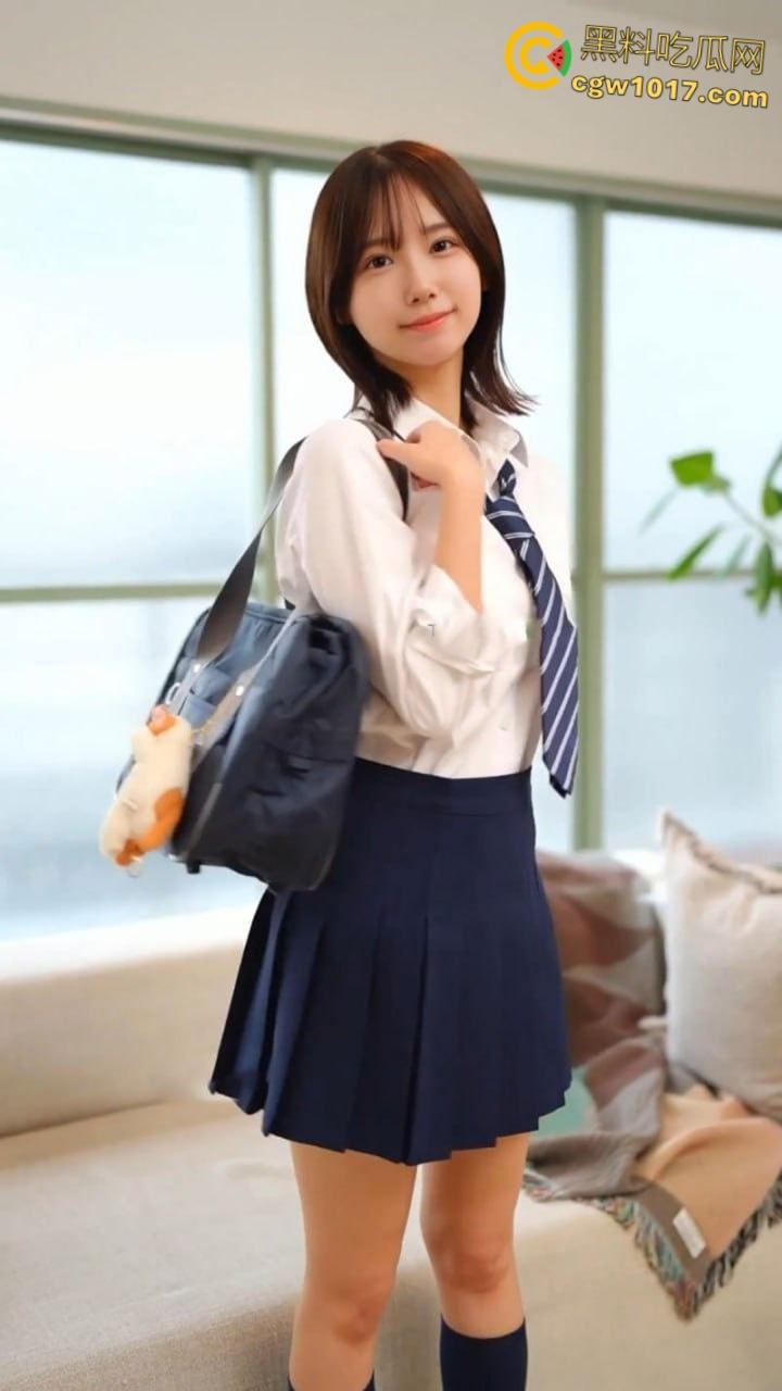 日本福利姬【Kahotann】，粉嫩少女褪去可爱睡衣，露出可爱白虎嫩穴，挺拔酥胸诱惑撩人，自慰淫叫反差拉满！-3