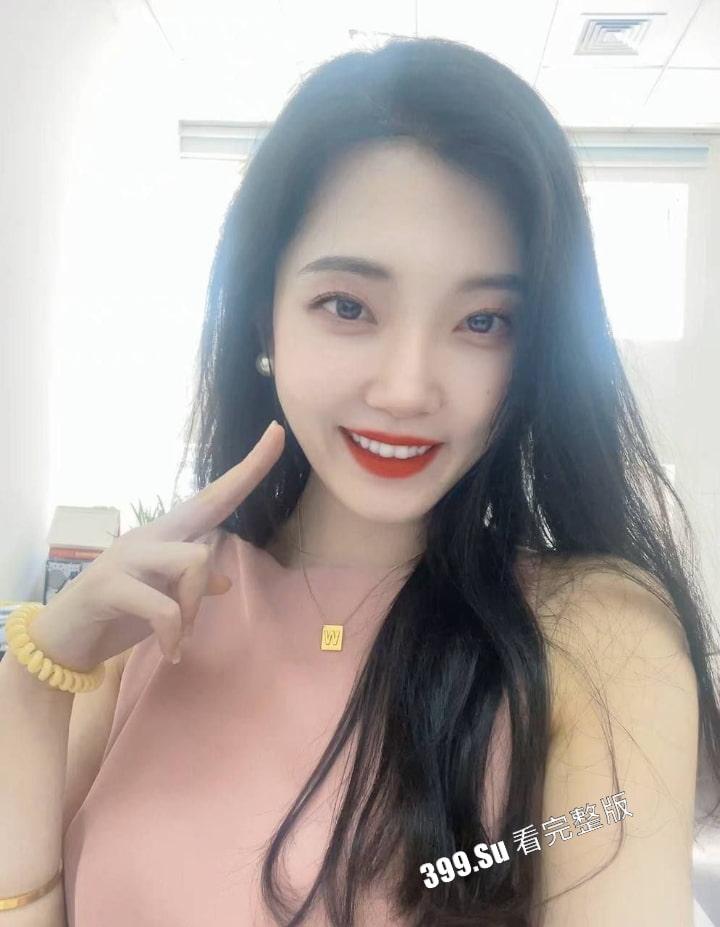 抖音 豆豆豆豆豆宝儿 微博 爱依豆宝 聚餐被灌醉带走 偷拍图流出 目前疯狂改抖音号中-3