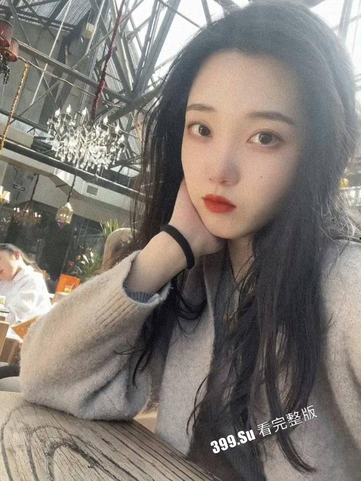 抖音 豆豆豆豆豆宝儿 微博 爱依豆宝 聚餐被灌醉带走 偷拍图流出 目前疯狂改抖音号中-4