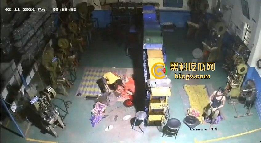 印度LGBT情侣大打出手酿命案！男子睡觉时被伴侣用铁棍袭击身亡，阿三还是那么狠！-8