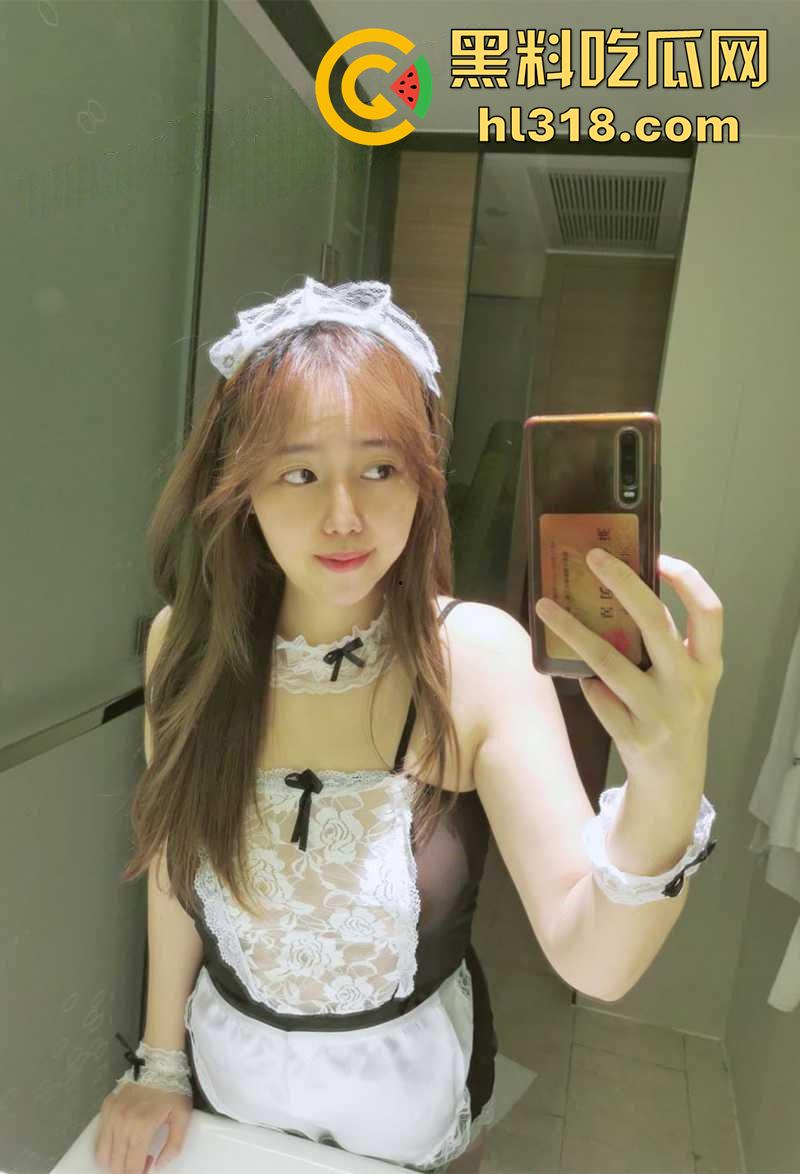 顺德农行职员【陈雪莹】清纯御姐独爱3P群交，被两男前后夹击顶操，叫声酥麻诱人，乱交视频流出 ！-1