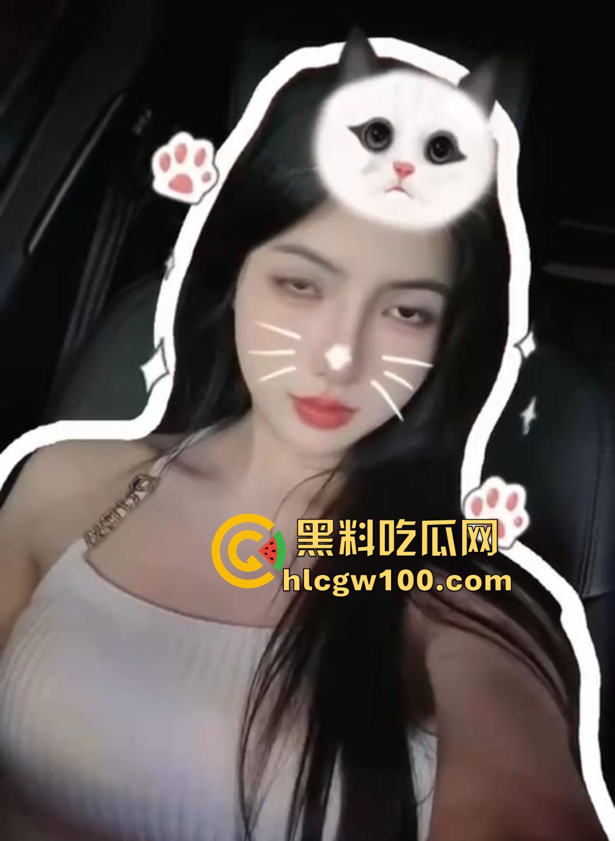 深圳大学『尹欣悦』泊寓公寓开黄播,狗链骑乘奶子狂晃,观音坐莲女上位搞钱搞高潮,奶子晃得学费都快赚回来了!-3