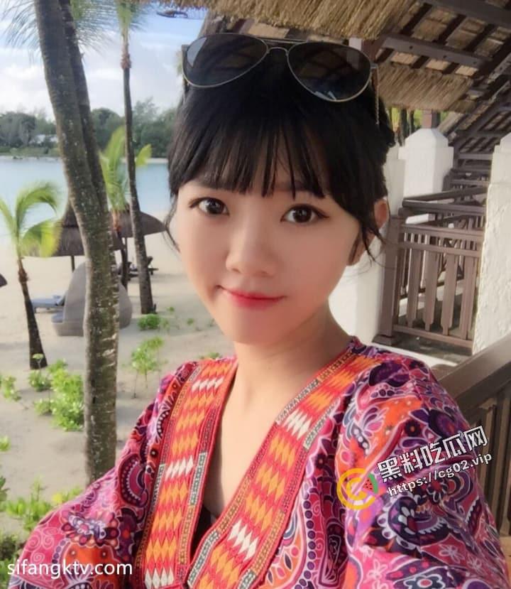 极品反差婊【李欣】被男友调教，做爱中语音套路追求者，模拟做爱过程，咦人还怪好的，让舔狗也有参与感-9