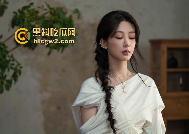 微博爆料家有儿女童星【杨紫】出轨密会栩栩华CEO【冯楚轩】 不是吧杨紫口味这么差的吗？黑料网独家爆料！-23