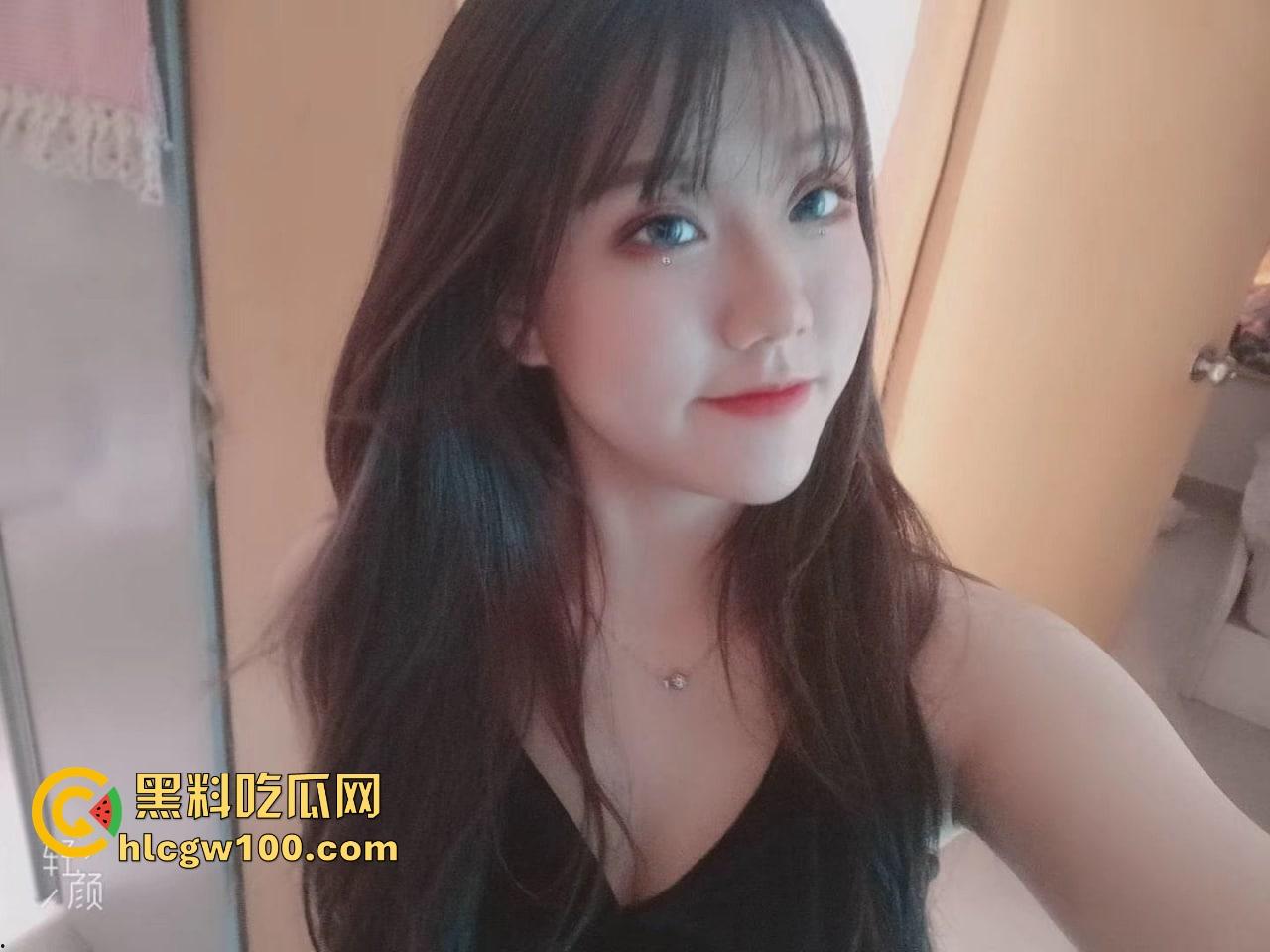 吃瓜！疑似抖音游戏网红【一条小团团OvO】与金主大战视频爆出，娇喘连连打桩机式疯狂  一秒变母狗!-8