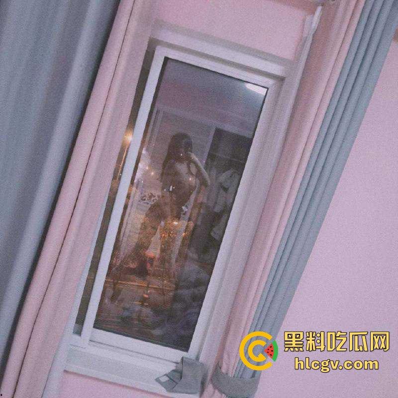 青岛农业大学女大学生【宋薇竹】不雅视频外泄！性感身材凹凸有致，天生尤物引发热议！-4