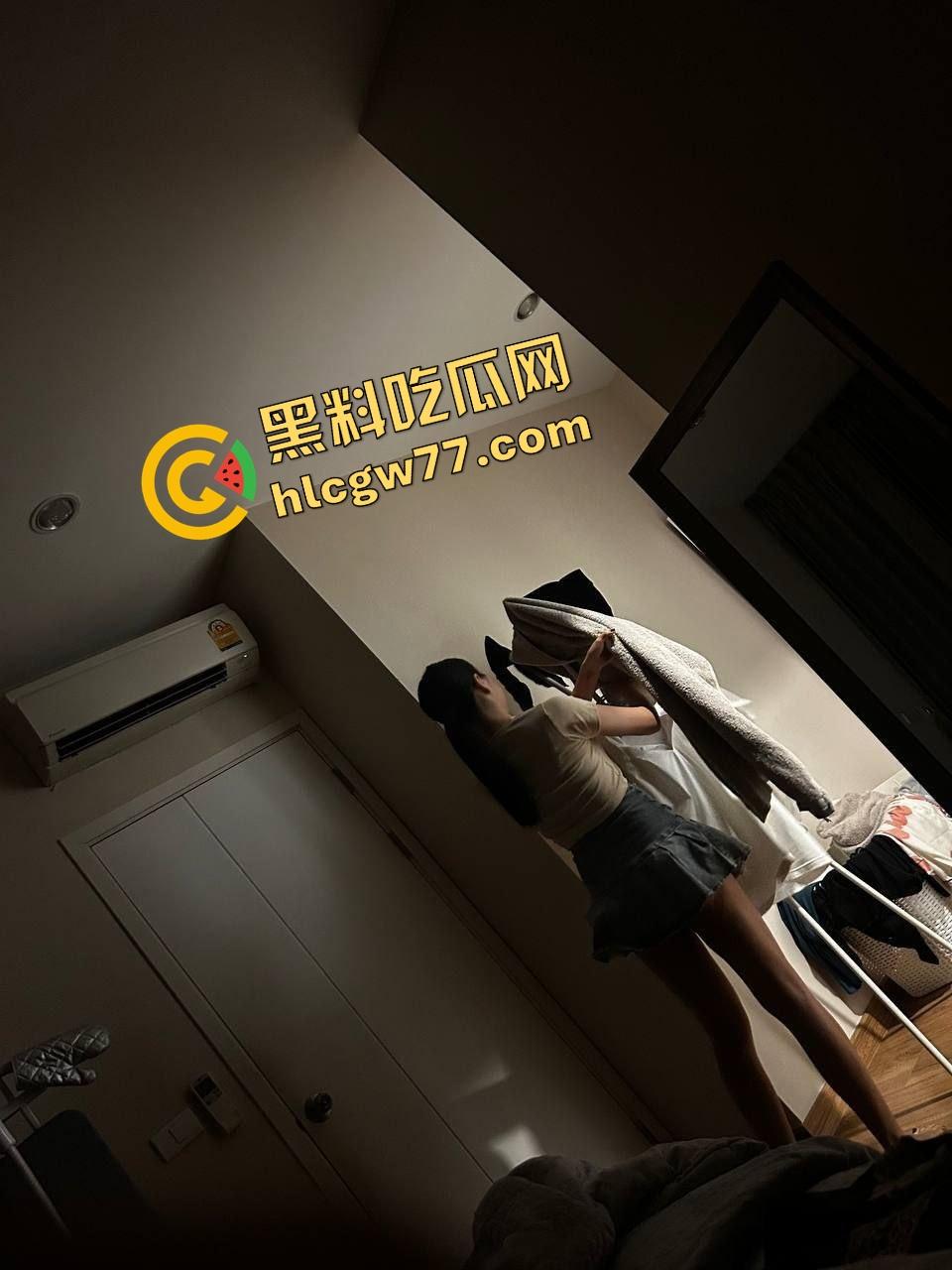 骚母狗前任初中破处高中献屁眼吞精,粉红嫩逼黑透被操烂,青春美少女妆精致却抬腿撒尿露骚洞!-9