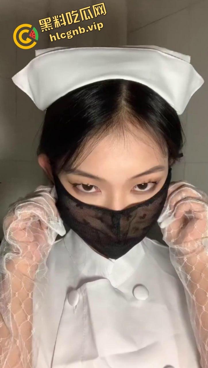 瓜友投稿！浙江中医药滨江学院 黄诗莹 穿着丝袜被人用鸡巴狂rua 男友查岗发现性爱视频怒曝光！-5