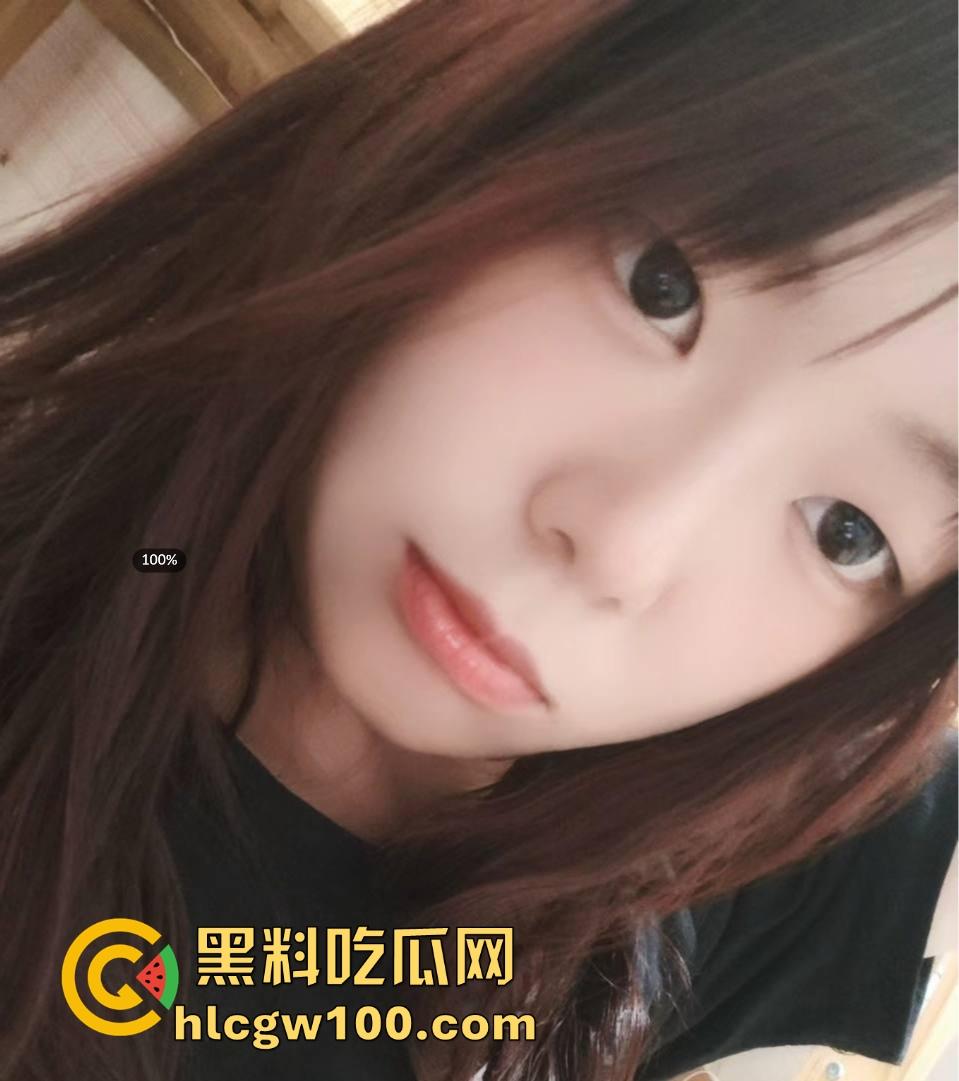 石河子职业技术学院大一【张家欣】炸了，清纯外表掩盖性瘾本质，自慰福利视频给网友看，坦言多人操才爽！-4