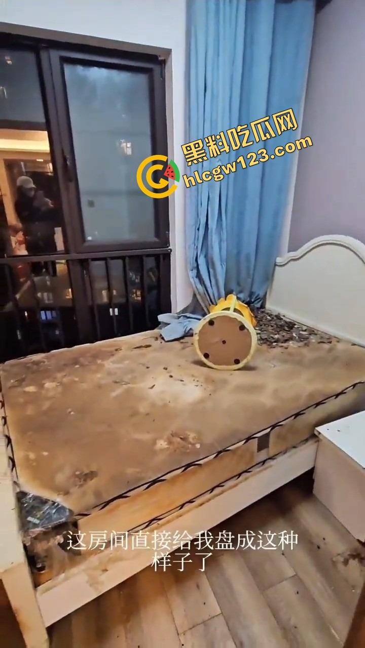 仙女撤退不带走一片云彩，丝袜满地开花，蟑螂拖家带口，这是租房？还是考古挖掘人类退化遗迹？-15