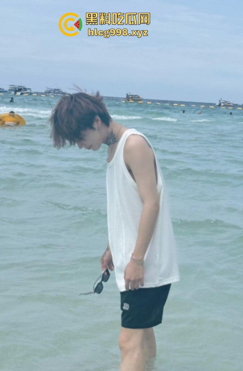 “溜狗呢”吴欣蔓指名道姓要手撕渣男赵珂！今天不痛不痒发一条“喝多了”-8