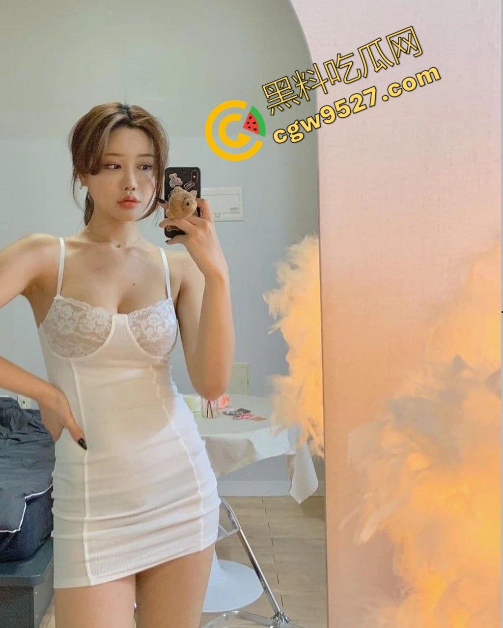 韩国顶级女团成员【eemiim】被财阀潜规则！酒店约炮视频流出， 高冷女神秒变母狗，极品身材大饱眼福-1