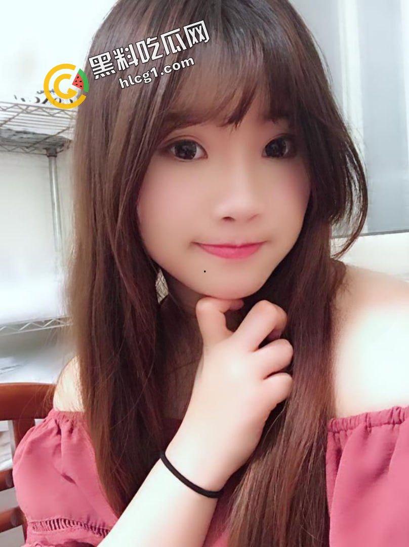 极品蜜桃臀台妹『戴媛媛』白里透红小脸 和男友酒店浴缸后入视频流出-1