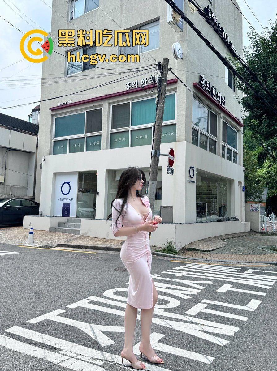 上海高颜值外围女【sweet】白天露出晚上拼床！一份钱挣两份，兄弟们快来品品细糠！-8