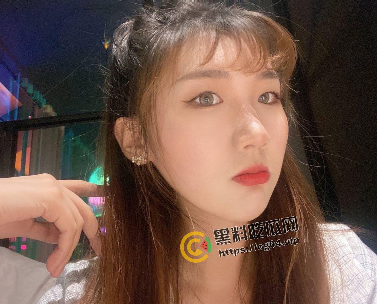 烟台科技学院【张娜】闷骚临沂妹 屁股上大块胎记 喜欢被颜射 被炮友提上裤子不认人反手曝光-2