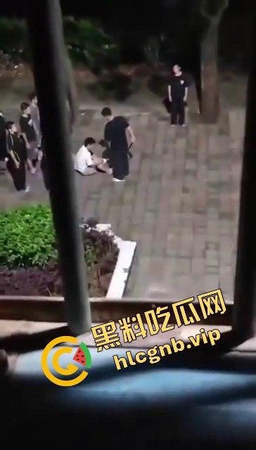 河南武校凌晨体罚学生引发热议！网友直呼太过分-10