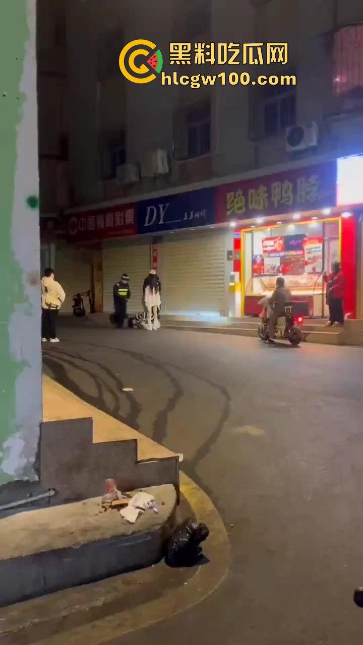 热门大瓜！抖音百万网红【老白丫·】被绿，女主也是网红【林黛玉·】连夜从河南赶到福建，纯爱战士又一次输了。-18