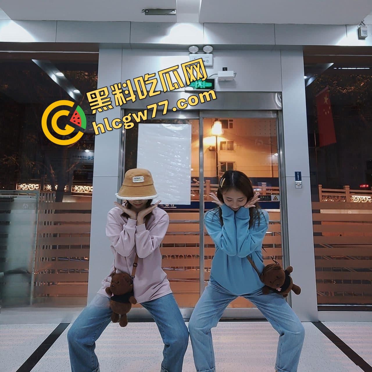 郑州南区瑜伽馆女神『章萍萍』嘴上喊金主爹，床上扭得像电风扇，清纯个屁，全网都在传她！-7