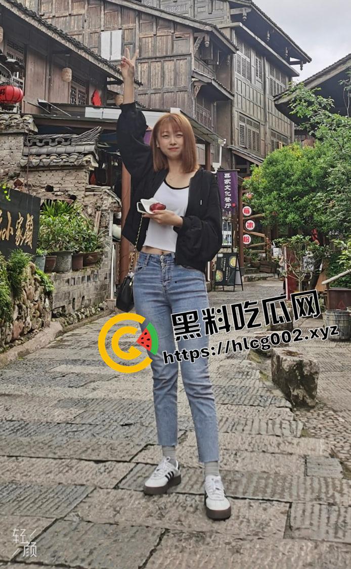 福州已婚少妇网调  巨大黑龙异物塞入到喷尿 蝴蝶逼饥渴喷水 这谁顶得住-2