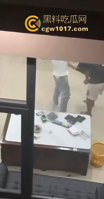 出来混迟早要还的！缅甸财通幸运园区一名狗推，因为没业绩被公司多名管理围殴从二楼丢下致死，电诈也不好做了！-3