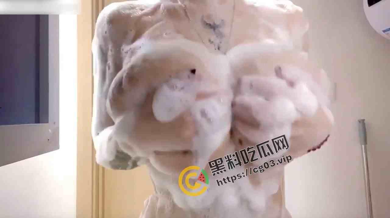 巨乳！大到屏幕都装不下 抖音健身主播【闫老三】私人定制视频流出-3