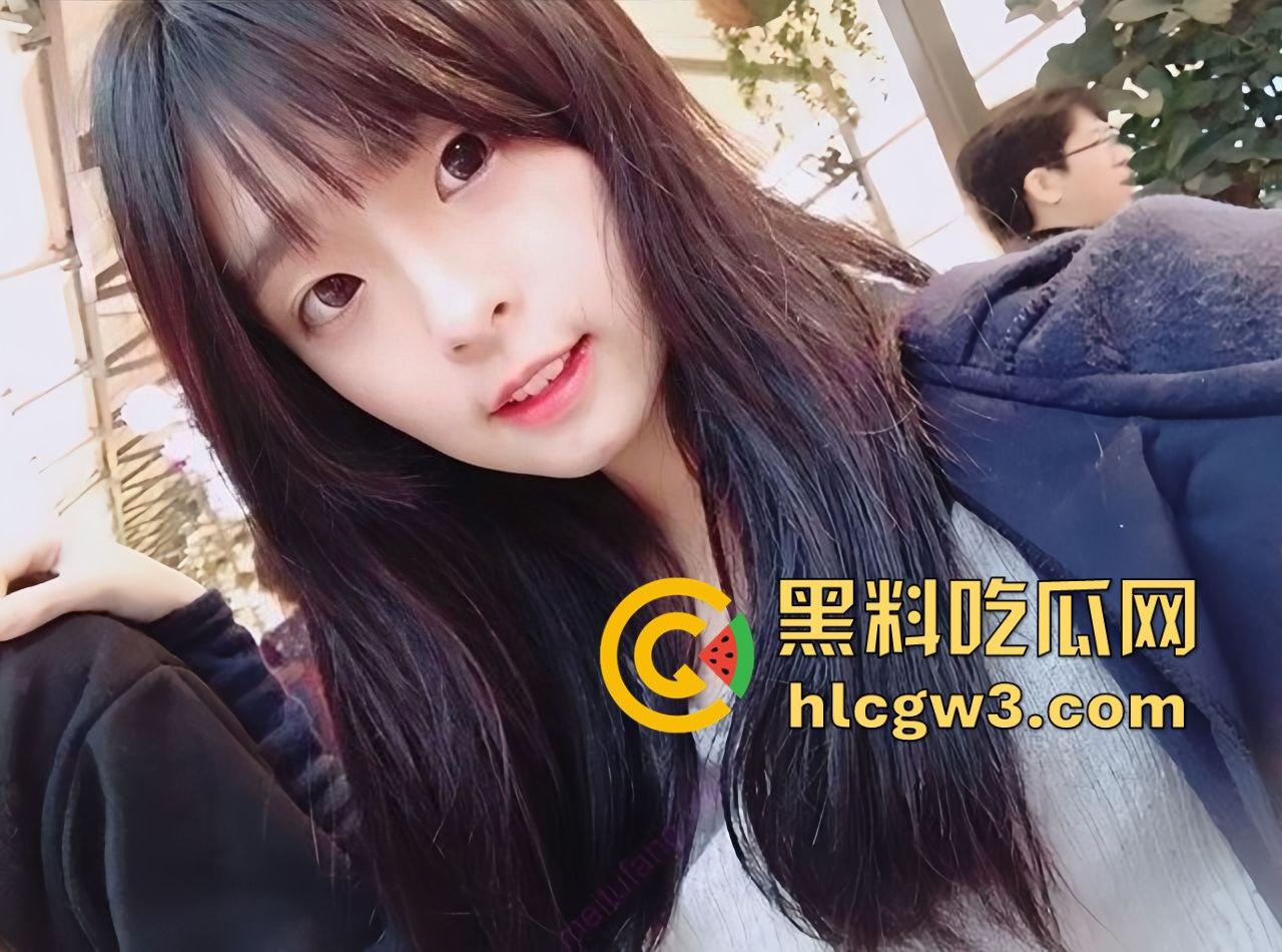 台湾反差学生妹【琳琳】和男友私密照被闺蜜曝光！美颜照骗崩塌，素颜真相丑到不行！-14