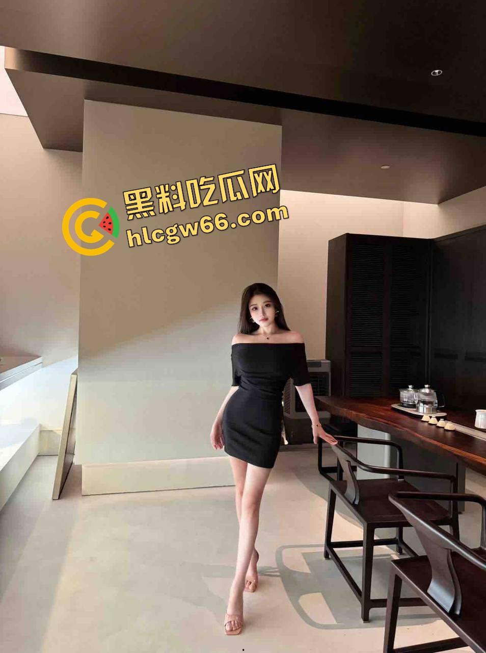 不怕女神骚,就怕女神会练腰,健身房女神『沐沐 』大奶水蛇腰操起来顶爆天花板,操起来腰比肉棒还灵活!-7