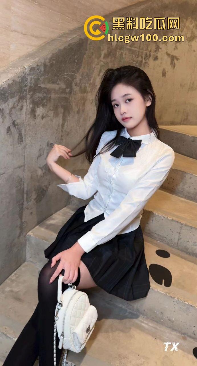 黑丝高跟电击鲍鱼了解一下，少女被调教到淫叫抽搐，带电的鲍鱼咬一口怕是连舌头都麻，你敢吃电击鲍鱼吗？-5