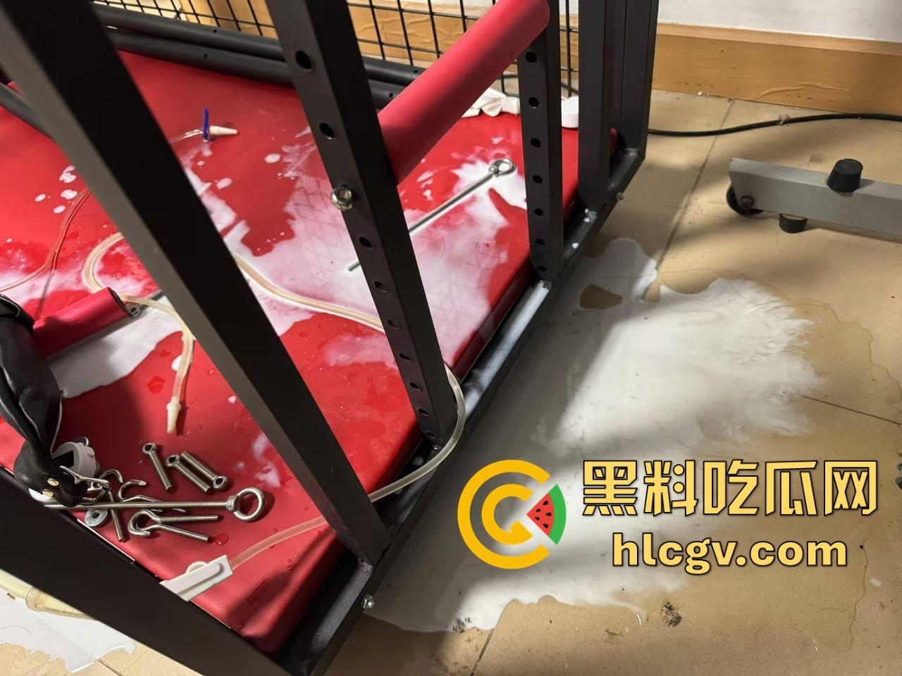 极限自虐小骚货挑战120小时变态锁死!鼻管呼吸泵+灌肠电击+跳蛋炮机疯狂折磨,产出液体自循环逼疯自己!-2