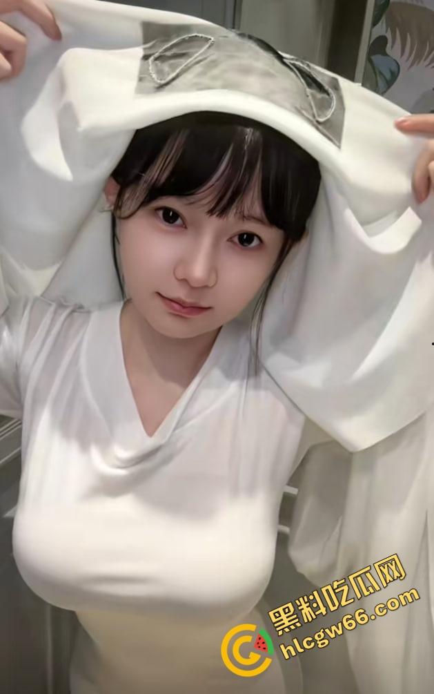 抖音700万粉丝巨乳网红【江小帆】真实身份竟是专业福利姬,不雅视频满天飞,奶大逼骚玩得飞起!-5